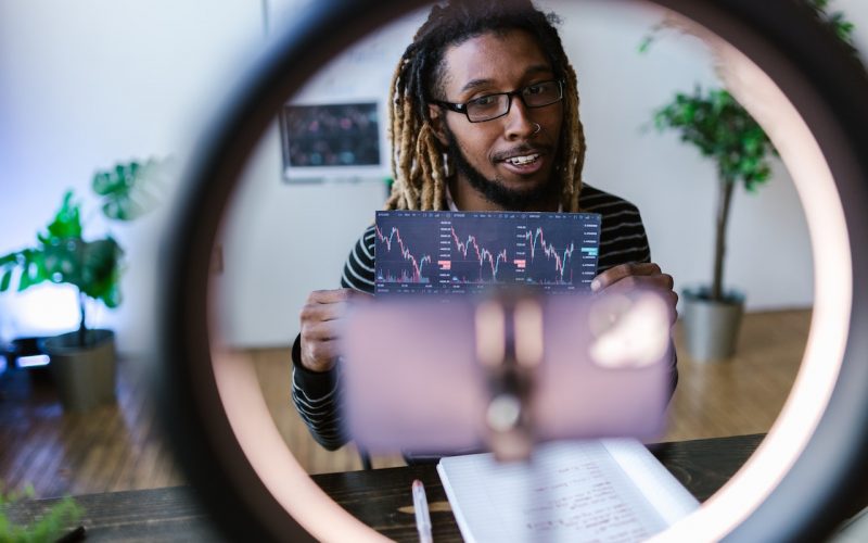 Hur mycket tjänar en blockchain-utvecklare?